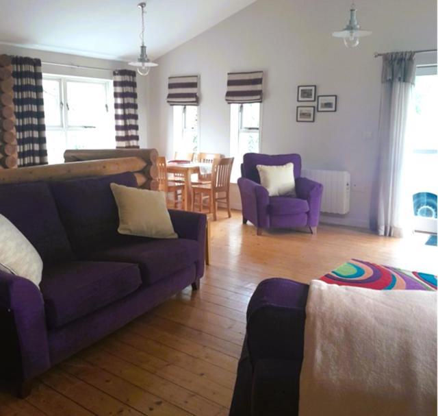Ballyorgan Ballyhoura Mountain Lodges מראה חיצוני תמונה