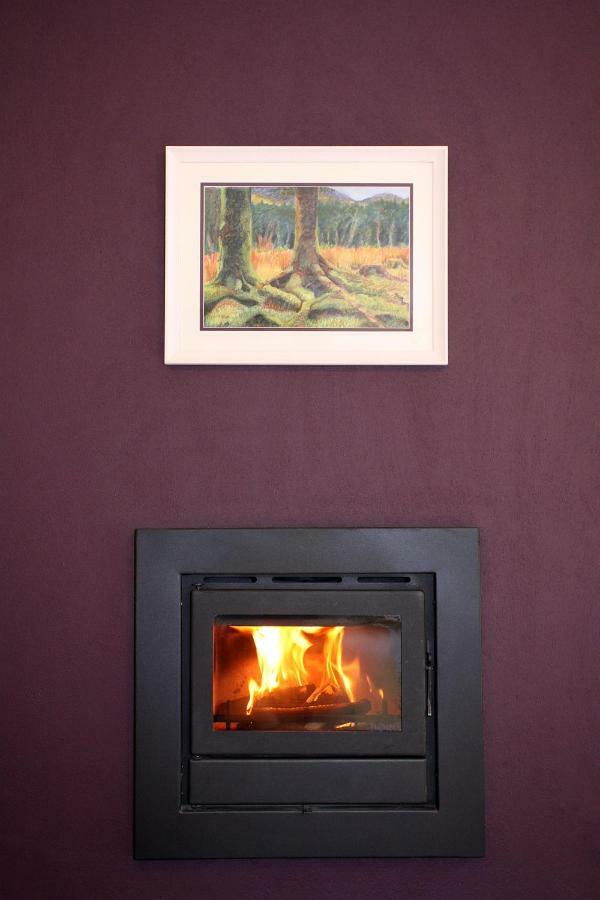 Ballyorgan Ballyhoura Mountain Lodges מראה חיצוני תמונה